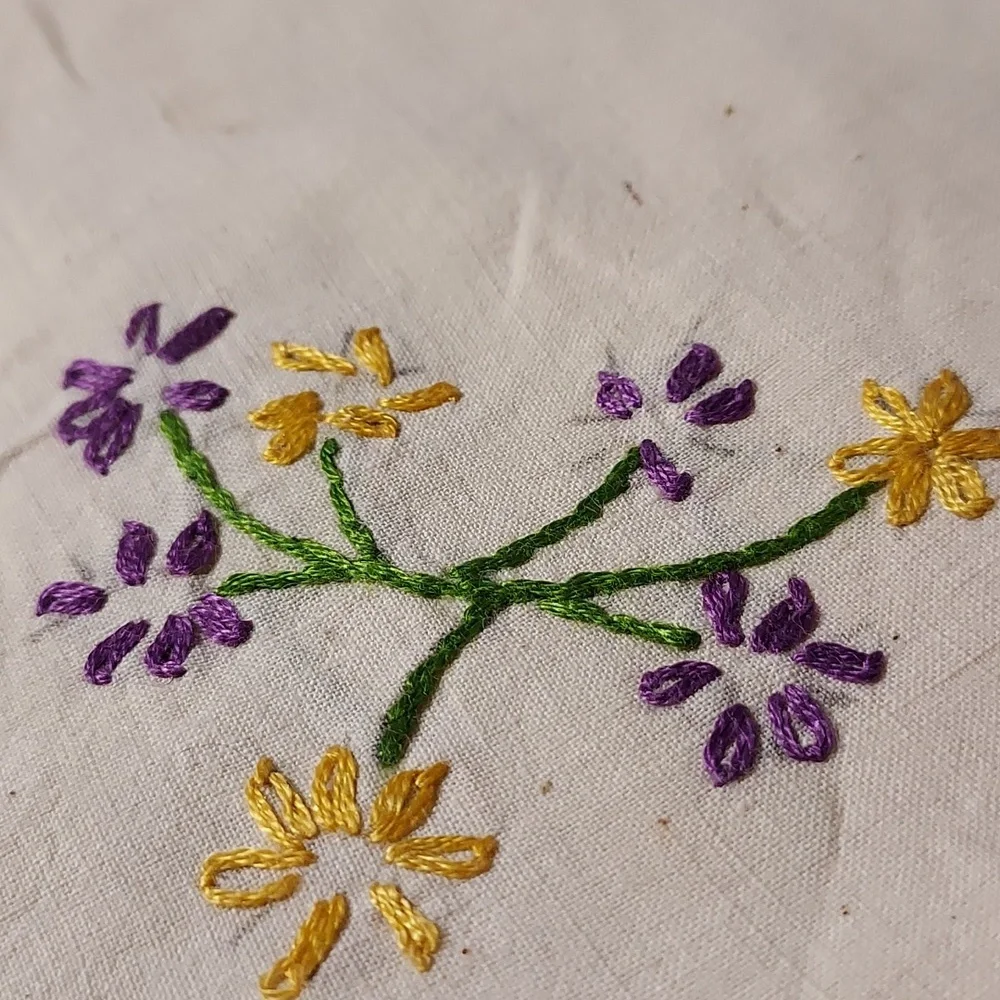 Handmade Embroidered Flowers Napkins Table Doily Arm Chair Covers